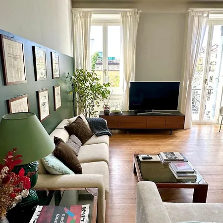 Ampio E Luminoso Bilocale Nel Centro Di Apartment